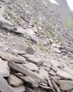 [Video] Falling rocks while climbing