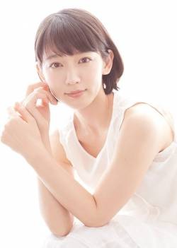 [Image] Riho Yoshioka (26) wears bloomers after 15 years
