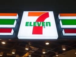 [Image] Seven-Eleven, 5 yen increase in price, 3 pieces into 2 pieces